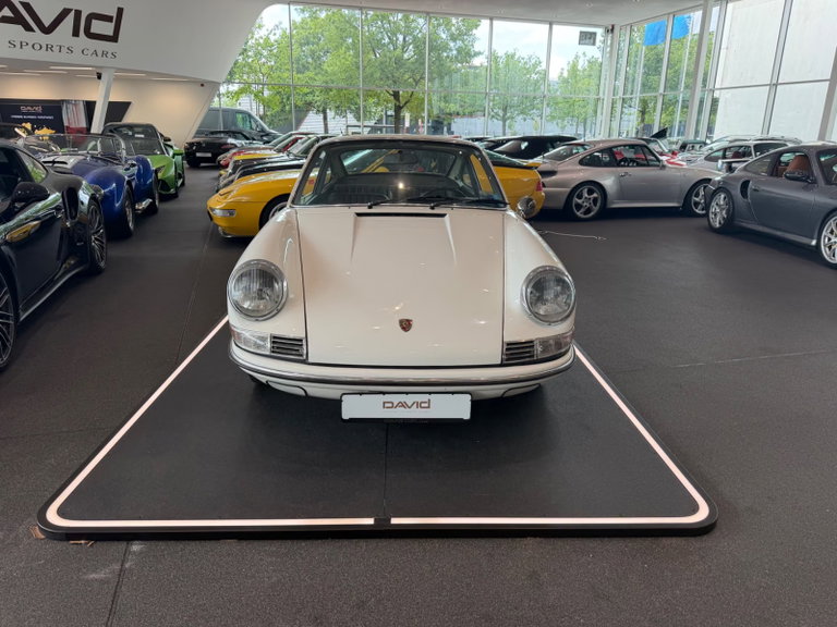 Porsche 911 T
