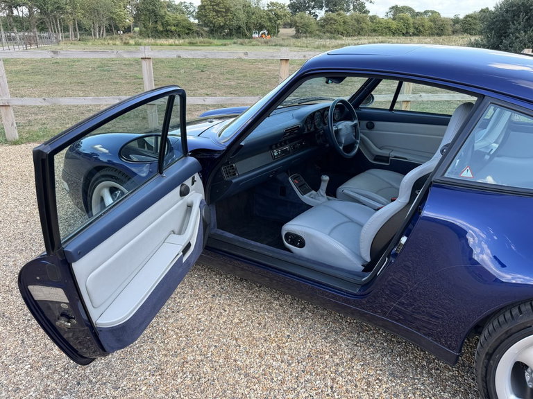 Porsche 993 Carrera 4