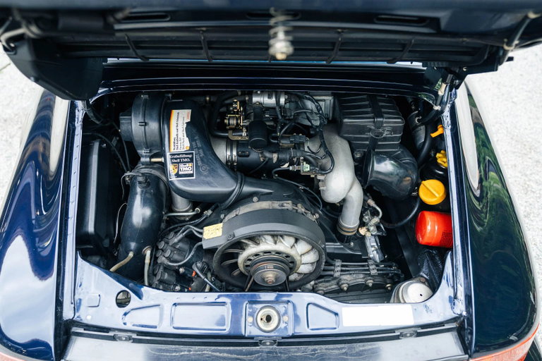Porsche 964 Carrera 2