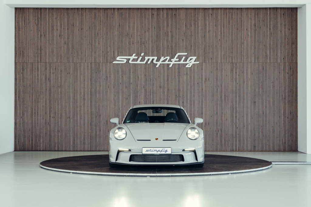 Porsche 992 GT3 Touring