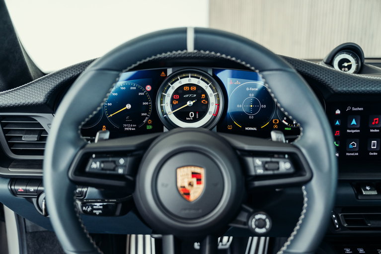 Porsche 992 GT3 Touring