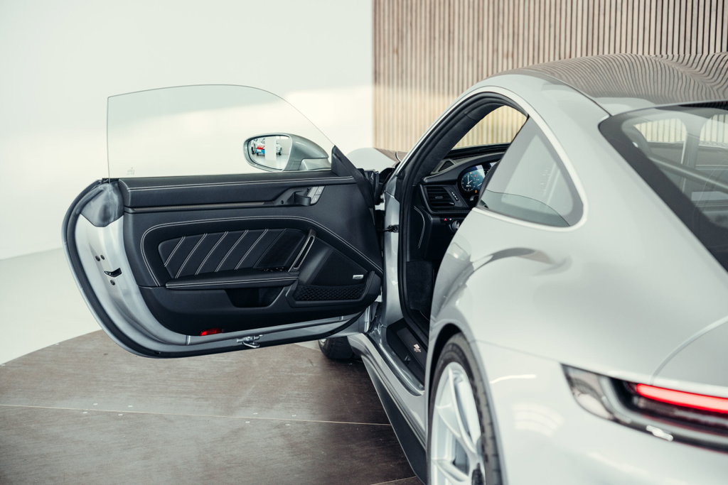 Porsche 911 S/T