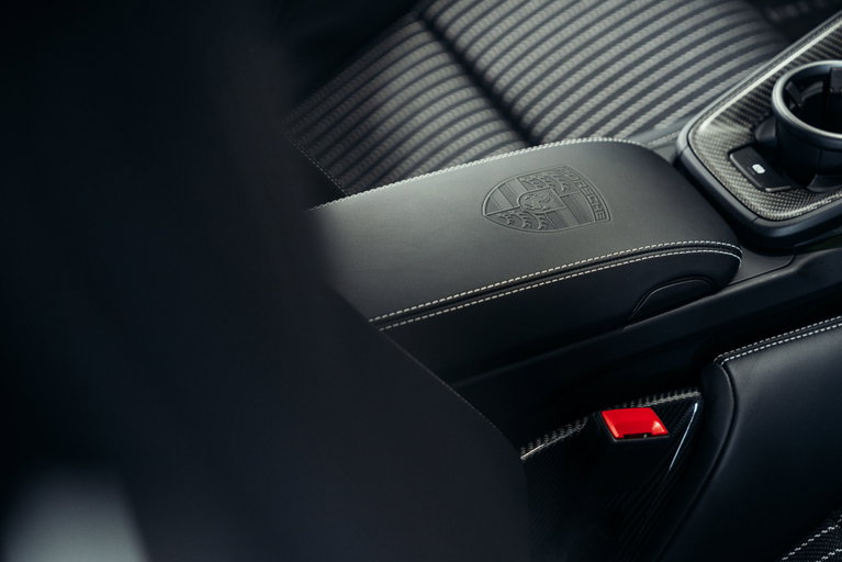 Porsche 911 S/T