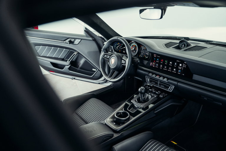 Porsche 911 S/T