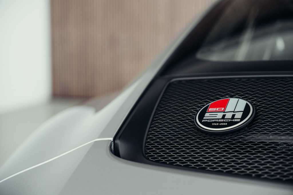 Porsche 911 S/T