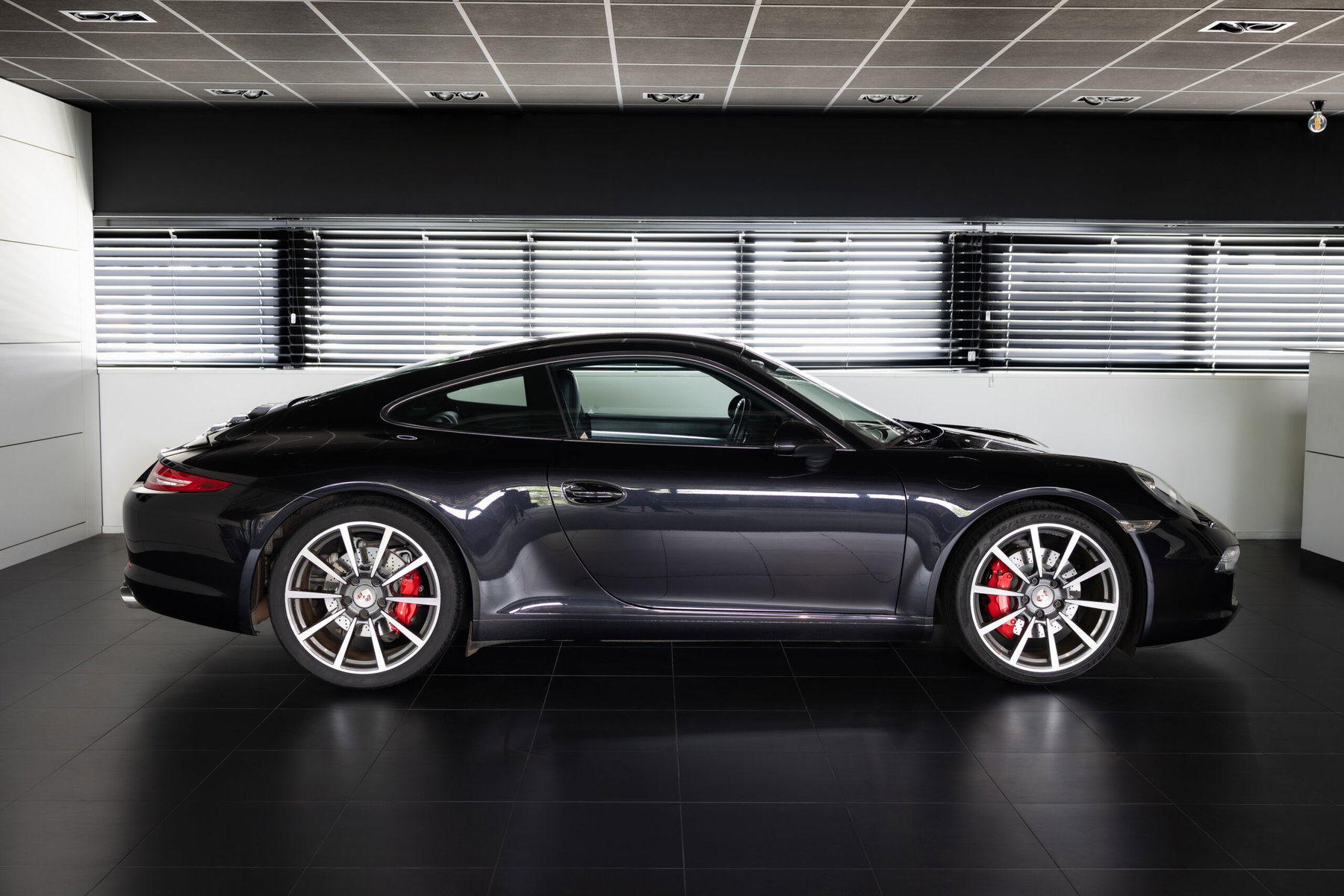 Porsche 991 Carrera S 2012 ブラック Porsche 991 Carrera S 2012 - elferspot.com - Marketplace for