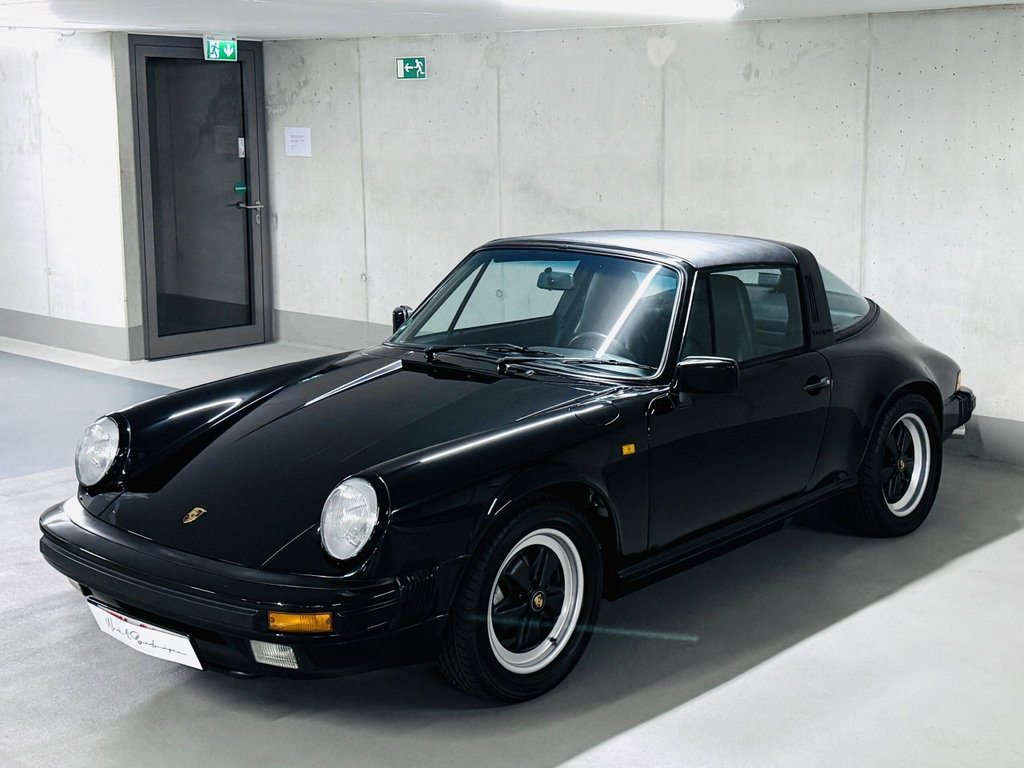 Porsche 911 Carrera 3.2