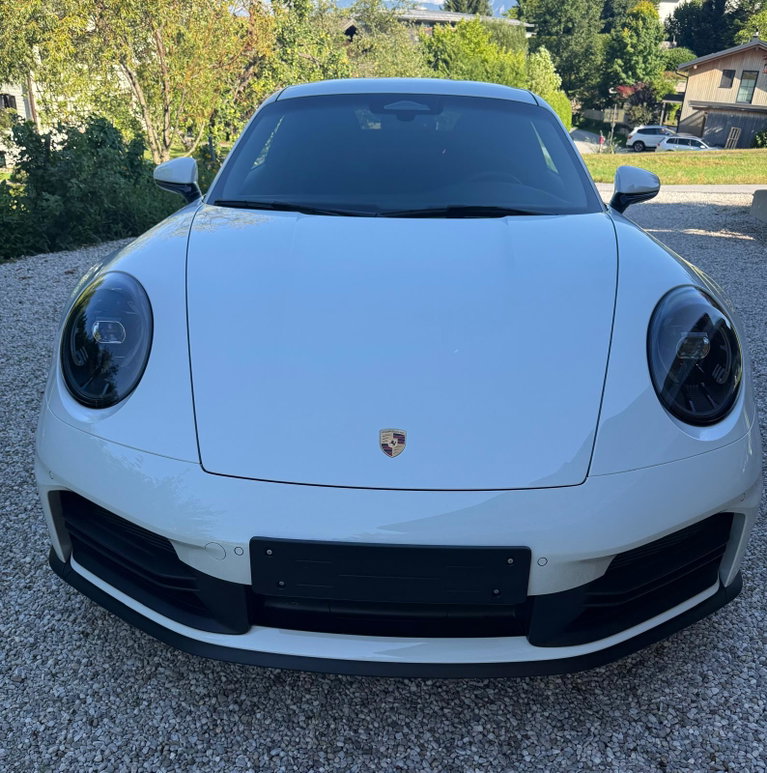 Porsche 992.2 Carrera