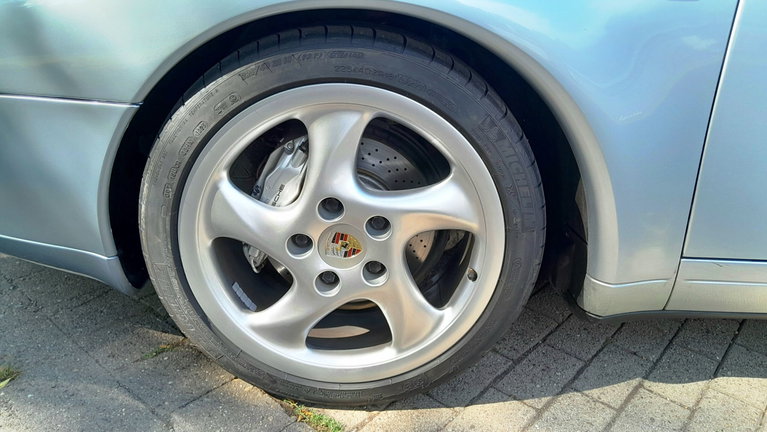 Porsche 993 Carrera