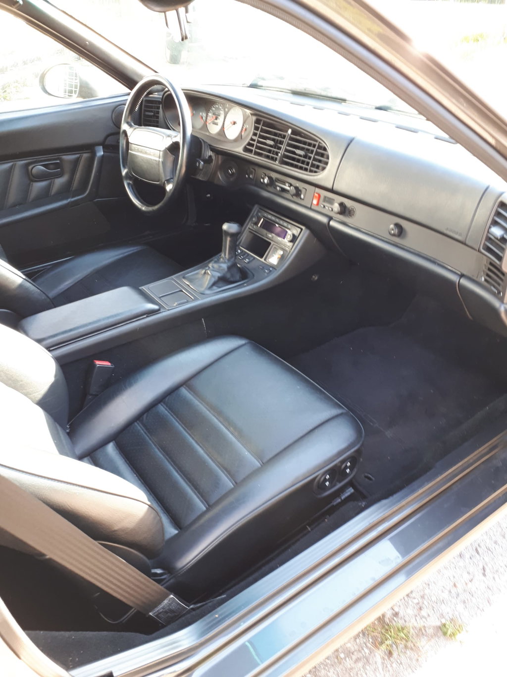 Porsche 968