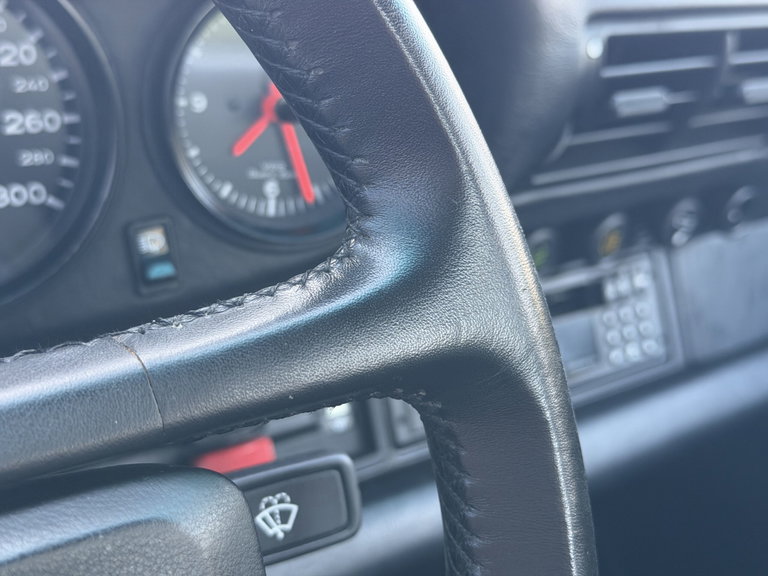 Porsche 911 Turbo 3.3