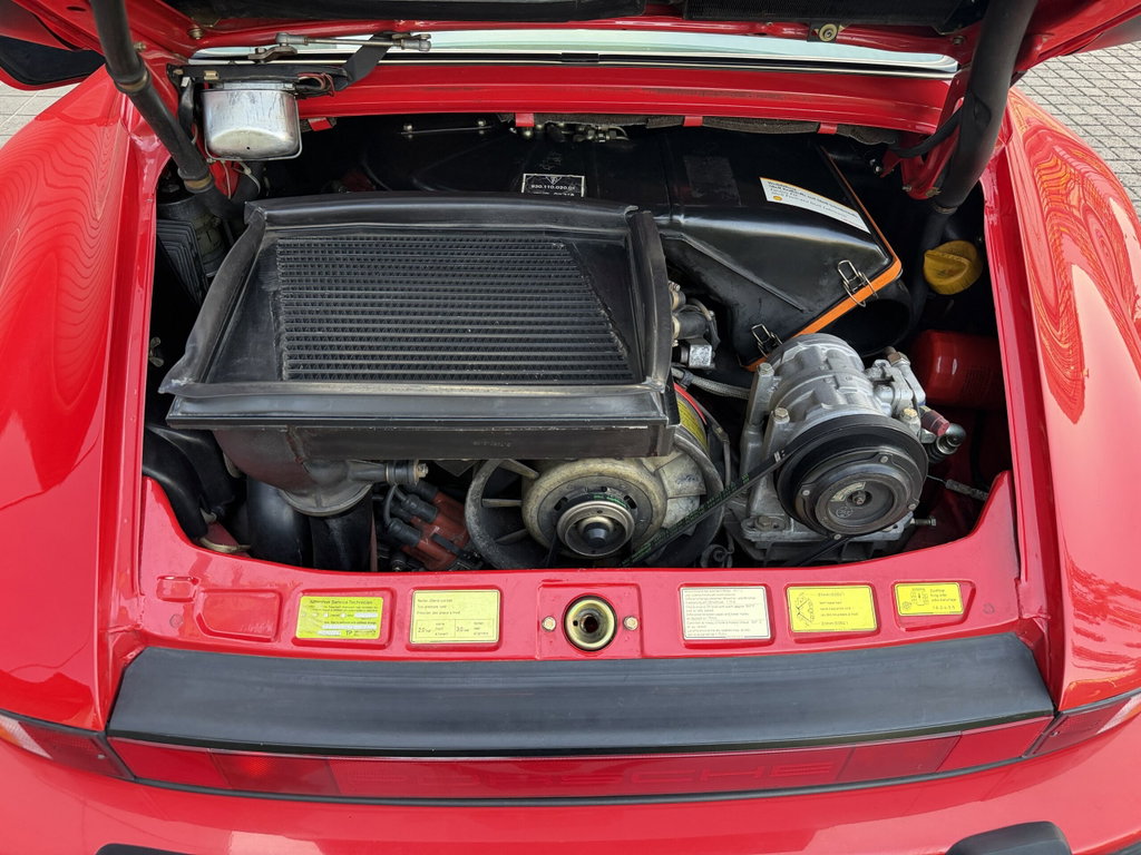 Porsche 911 Turbo 3.3