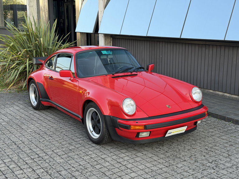 Porsche 911 Turbo 3.3