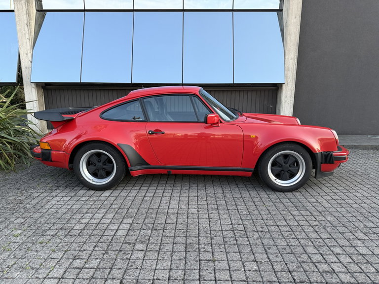 Porsche 911 Turbo 3.3
