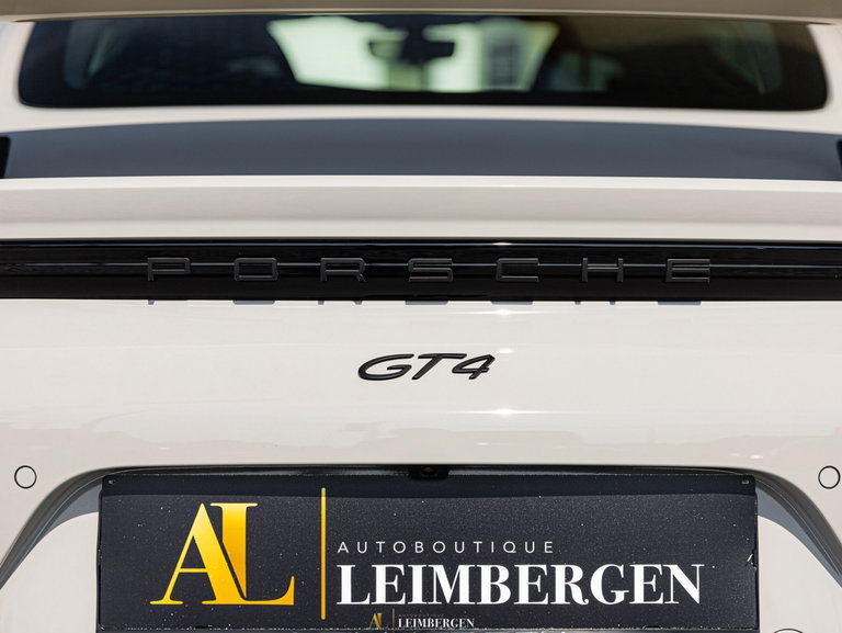 Porsche 718 Cayman GT4