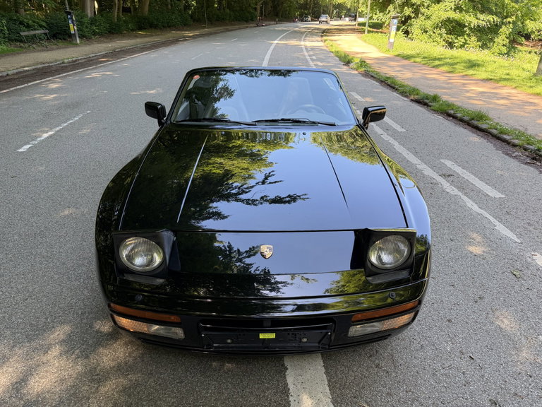 Porsche 944 Turbo Cabriolet