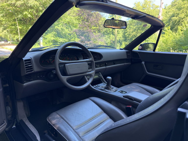 Porsche 944 Turbo Cabriolet