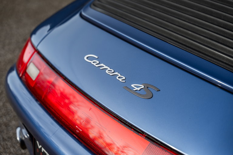 Porsche 993 Carrera 4S