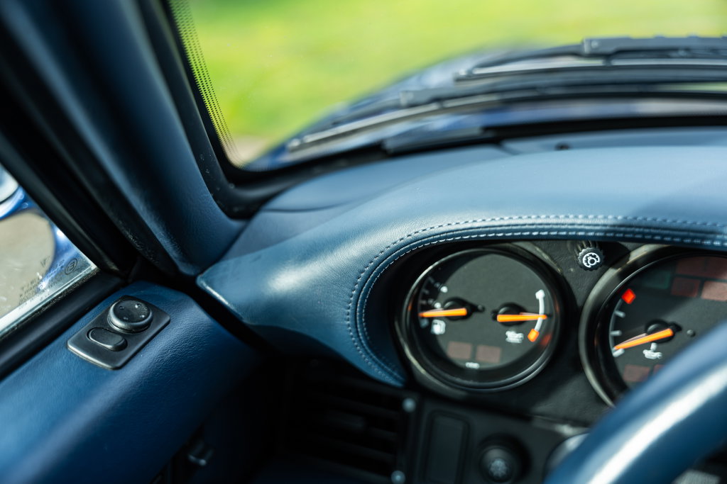Porsche 993 Carrera 4S
