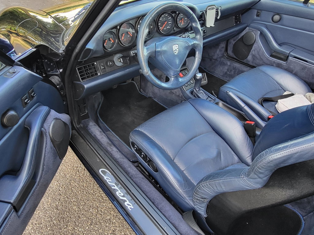 Porsche 993 Carrera 4