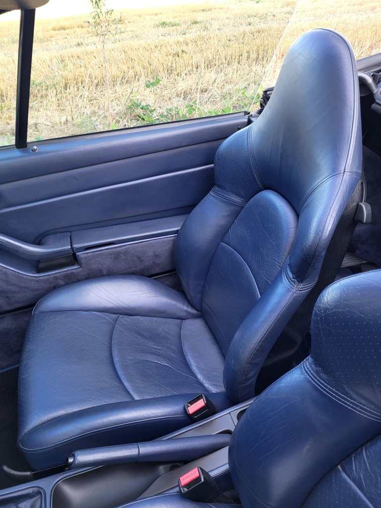 Porsche 993 Carrera 4