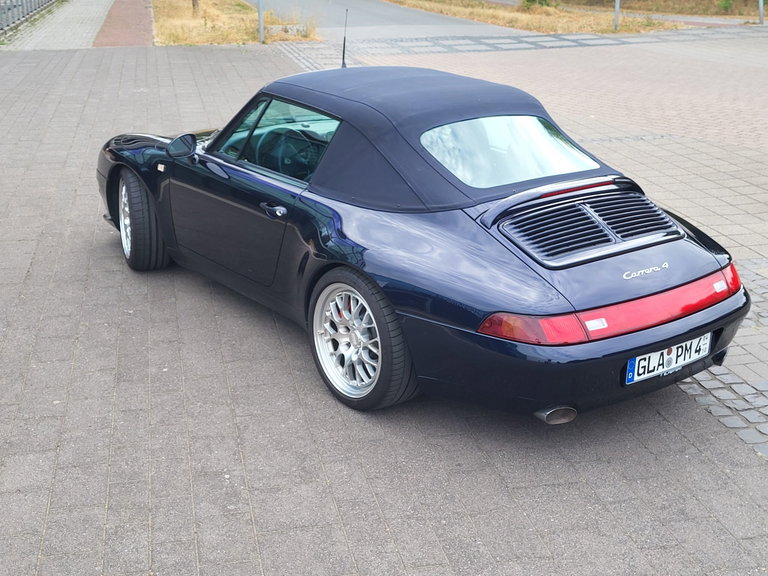 Porsche 993 Carrera 4
