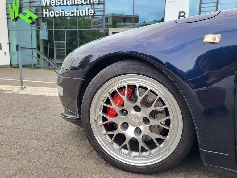 Porsche 993 Carrera 4