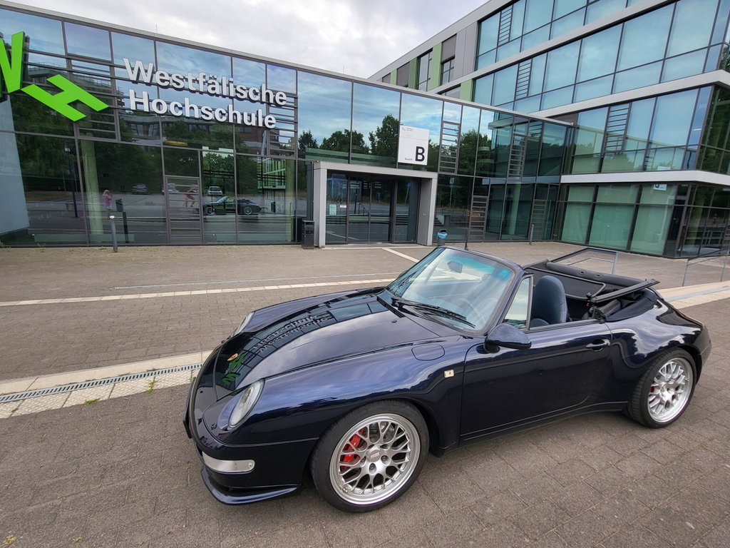 Porsche 993 Carrera 4