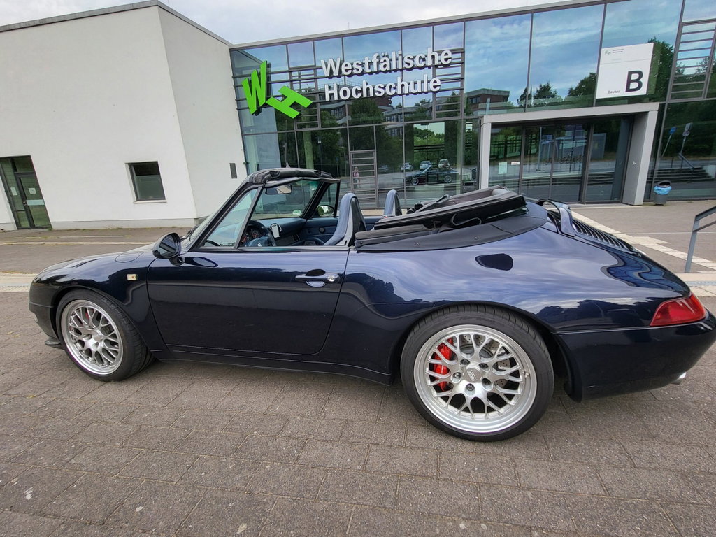 Porsche 993 Carrera 4