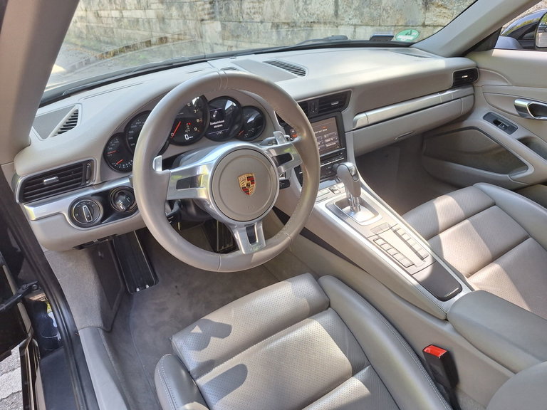 Porsche 991 Carrera