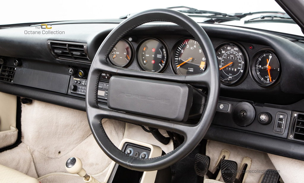 Porsche 911 Carrera 3.2 Speedster