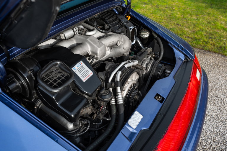 Porsche 993 Carrera 4S