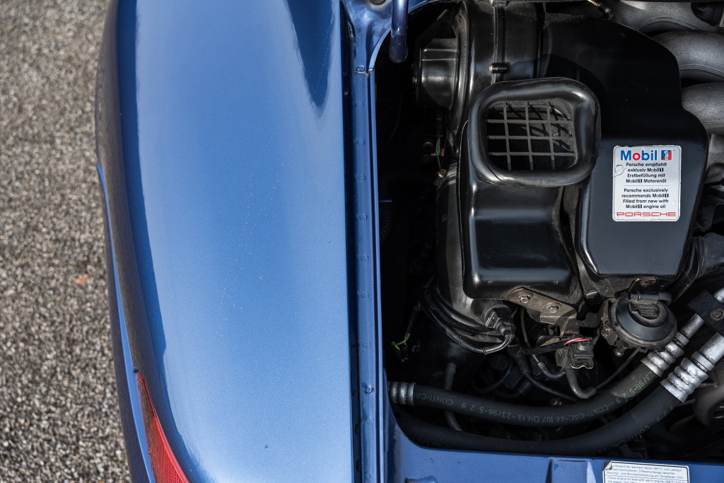 Porsche 993 Carrera 4S