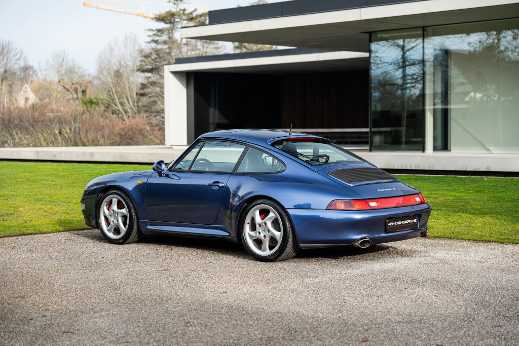 Porsche 993 Carrera 4S