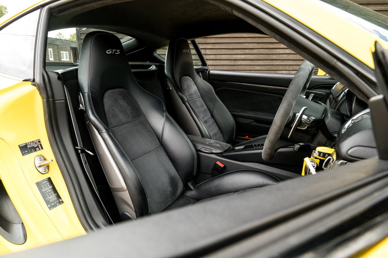 Porsche 981 Cayman GTS
