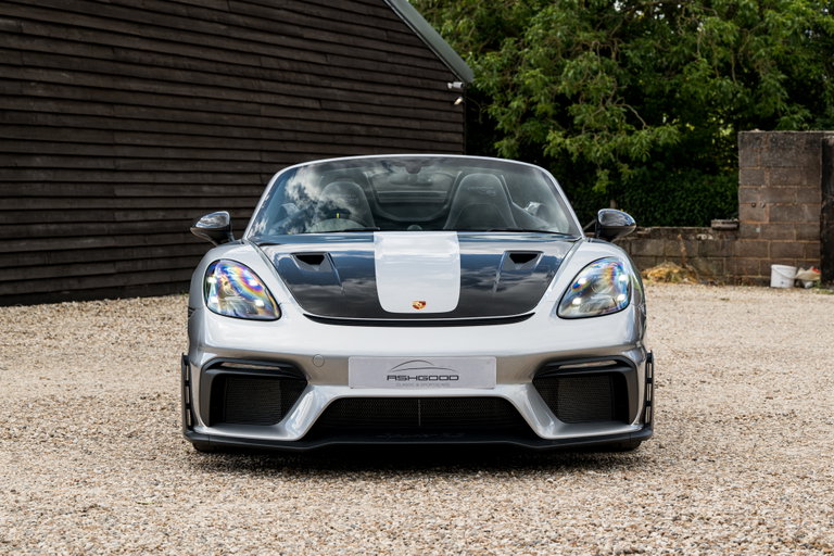 Porsche 718 Spyder RS