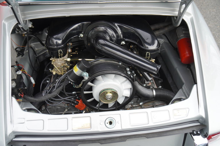 Porsche 911 T