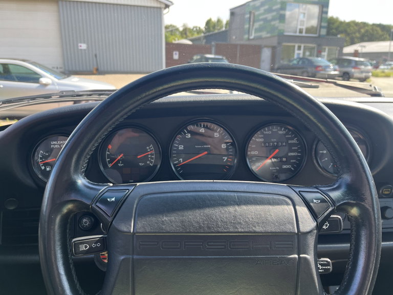 Porsche 964 Carrera 4