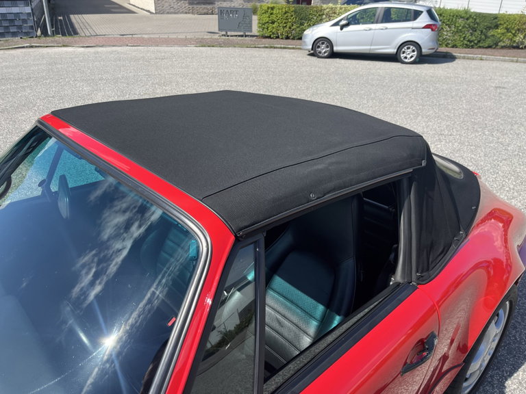 Porsche 964 Carrera 4