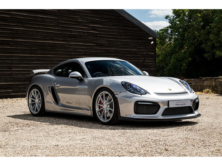 Porsche 981 Cayman GT4