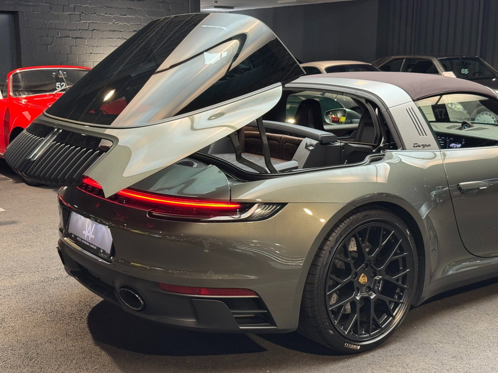 Porsche 992 Targa 4 GTS