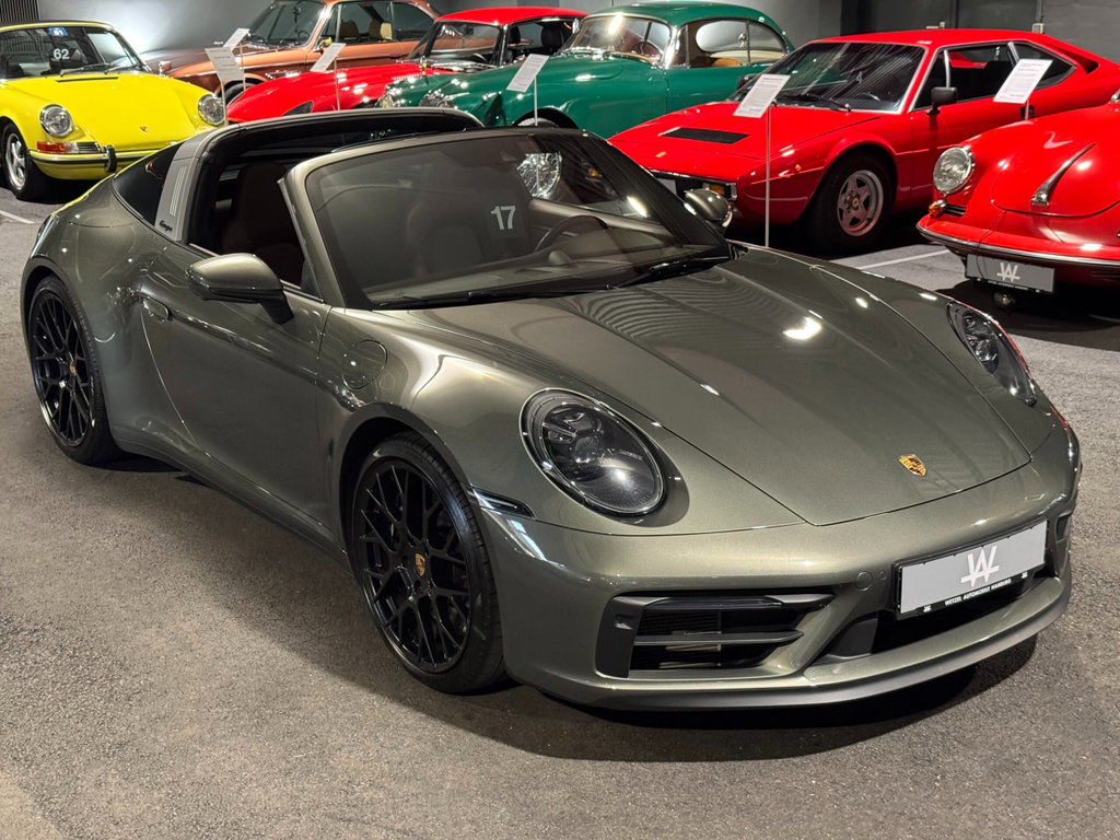 Porsche 992 Targa 4 GTS