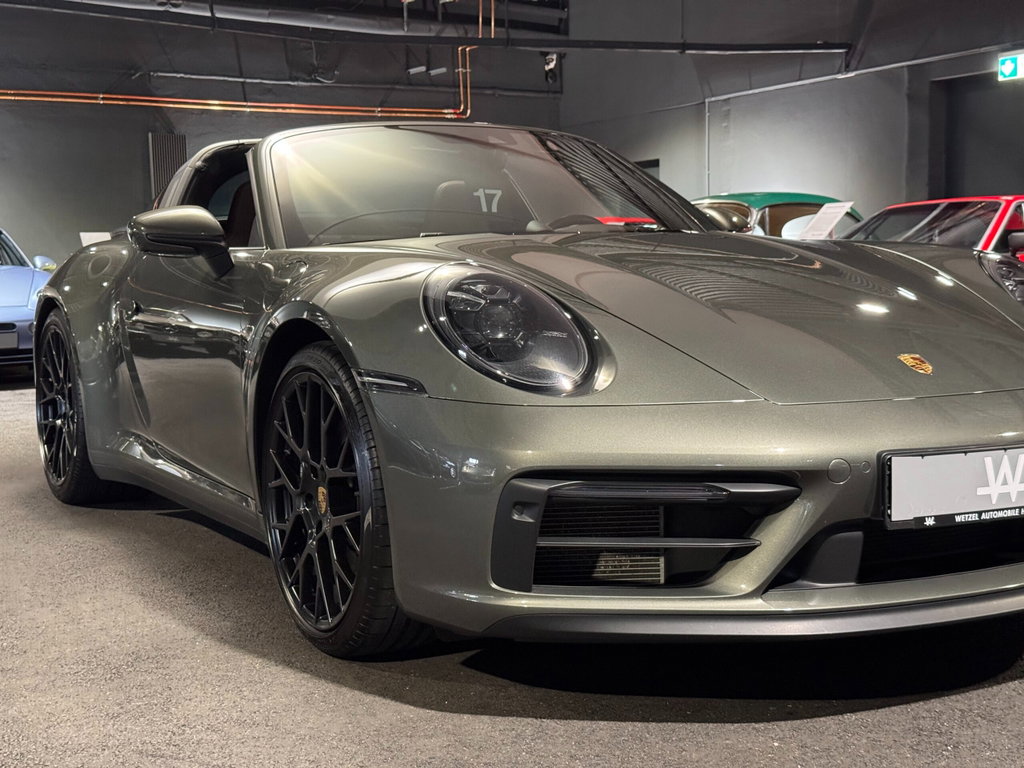 Porsche 992 Targa 4 GTS