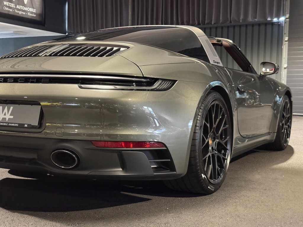 Porsche 992 Targa 4 GTS