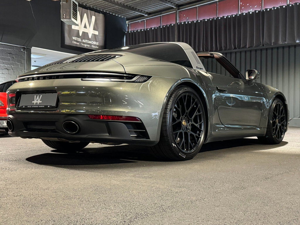 Porsche 992 Targa 4 GTS