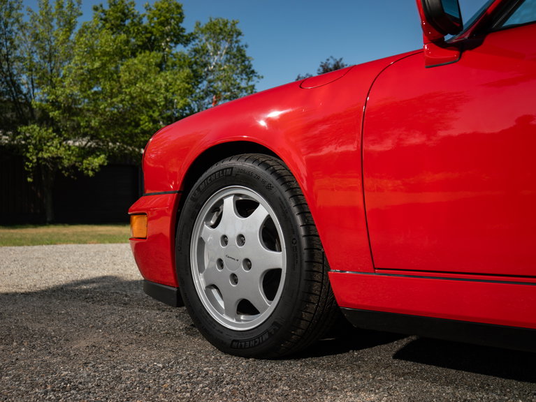 Porsche 964 Carrera 4