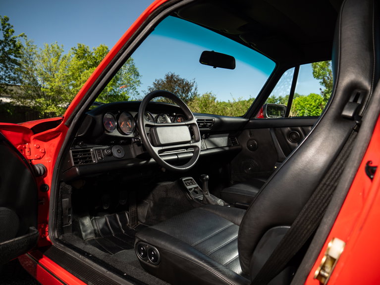 Porsche 964 Carrera 4