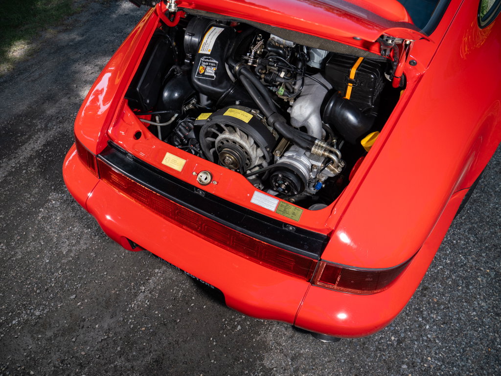 Porsche 964 Carrera 4