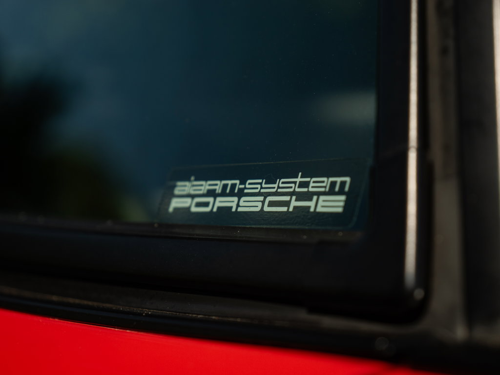 Porsche 964 Carrera 4