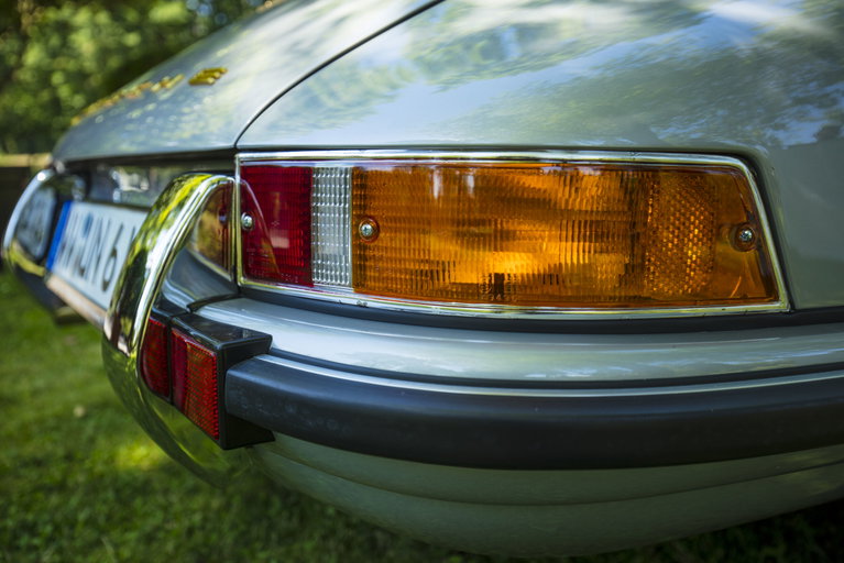 Porsche 911 T